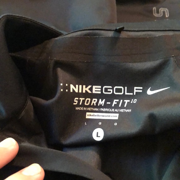 nike golf short sleeve rain jacket